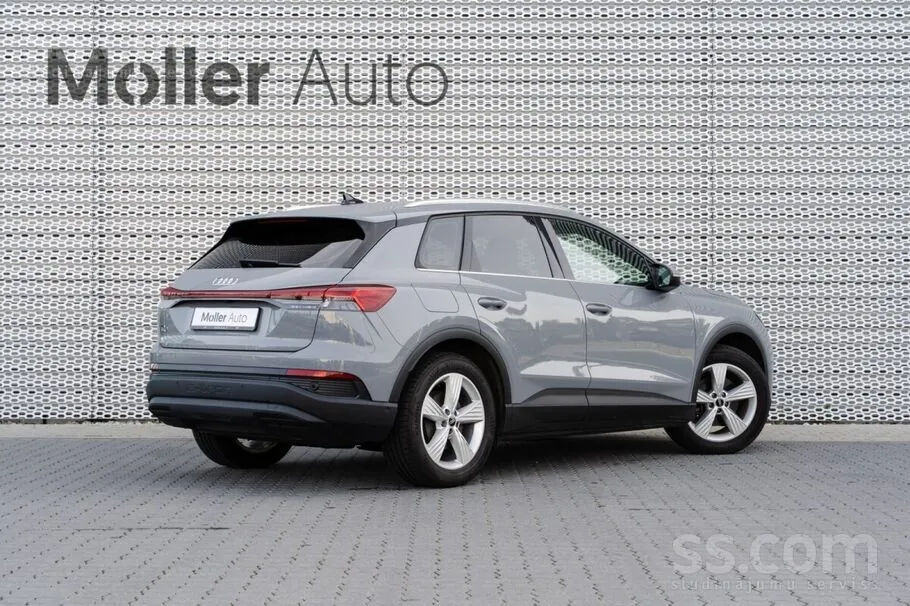 Audi Q4 2022 photo 4