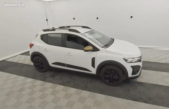 Dacia Sandero 2025 photo 2