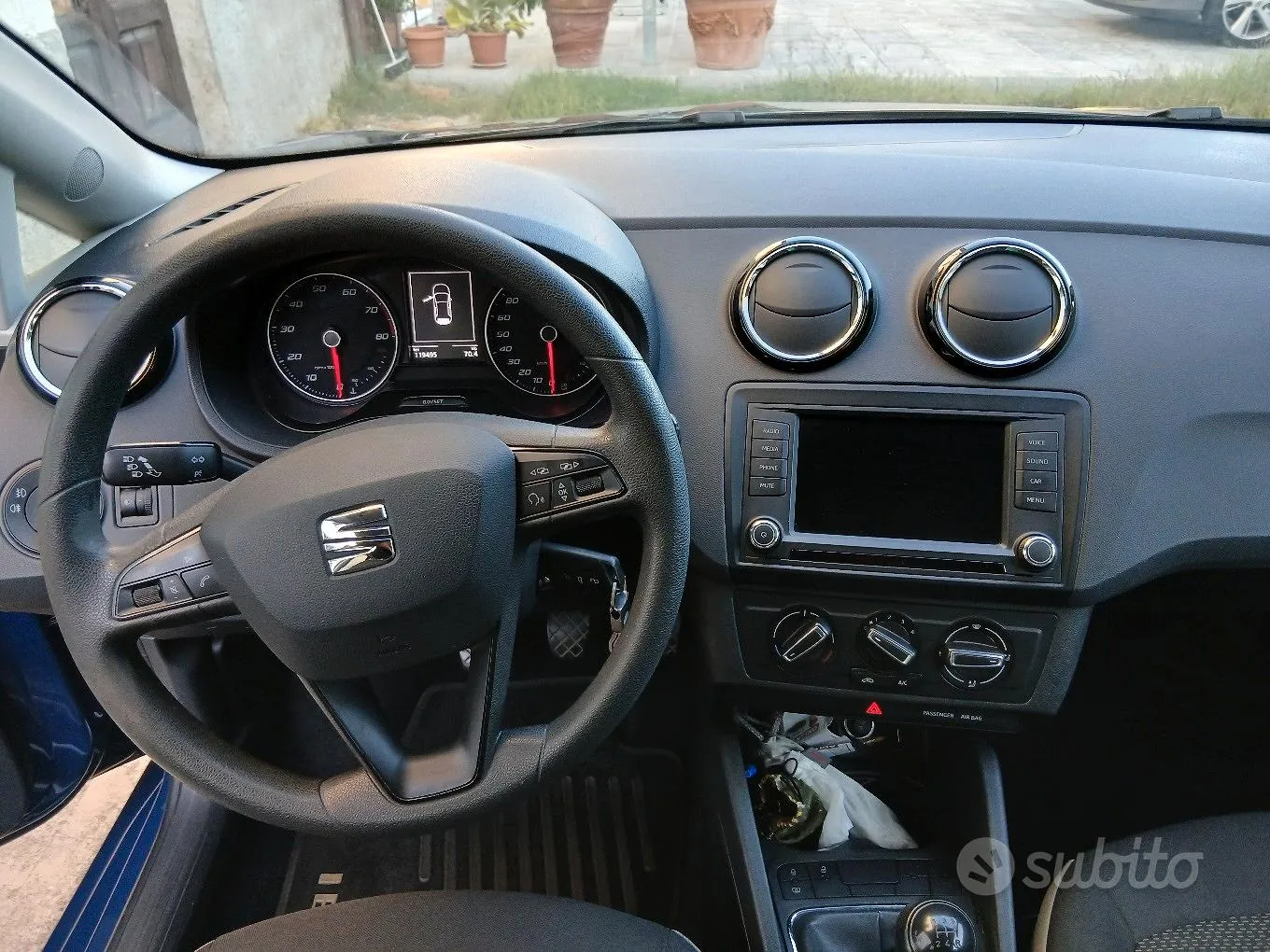 Seat Ibiza 2016 photo 3