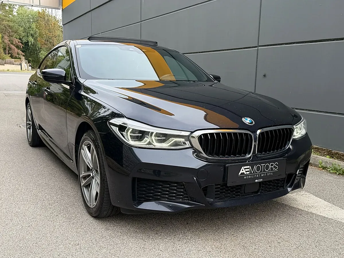 BMW 6 Series 2019 photo 2