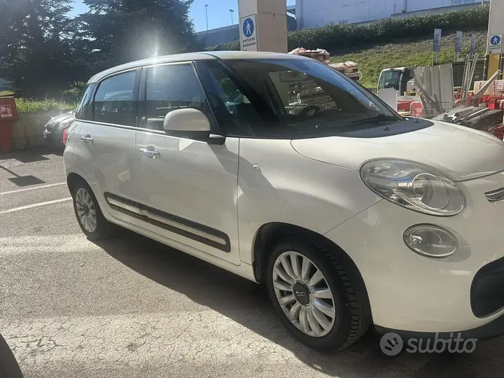 Fiat 500L 2016 photo 3