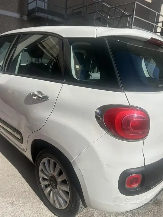 Fiat 500L 2016 photo 4