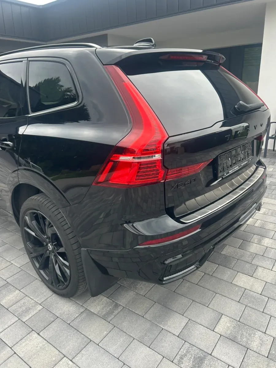 Volvo Xc60 2024 photo 3