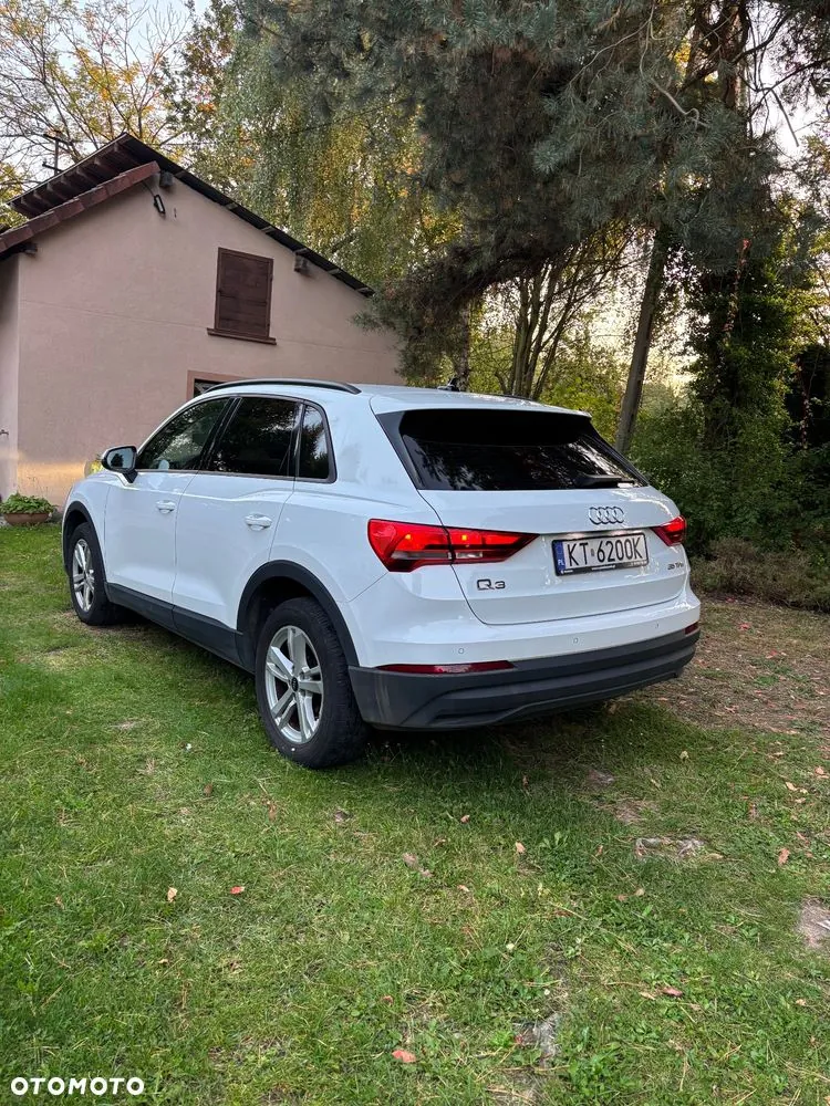 Audi Q3 2021 photo 5
