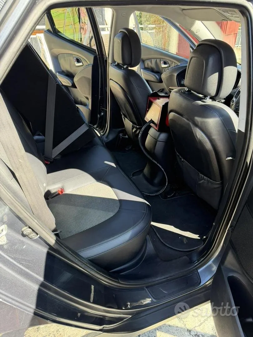 Hyundai Ix35 2010 photo 4