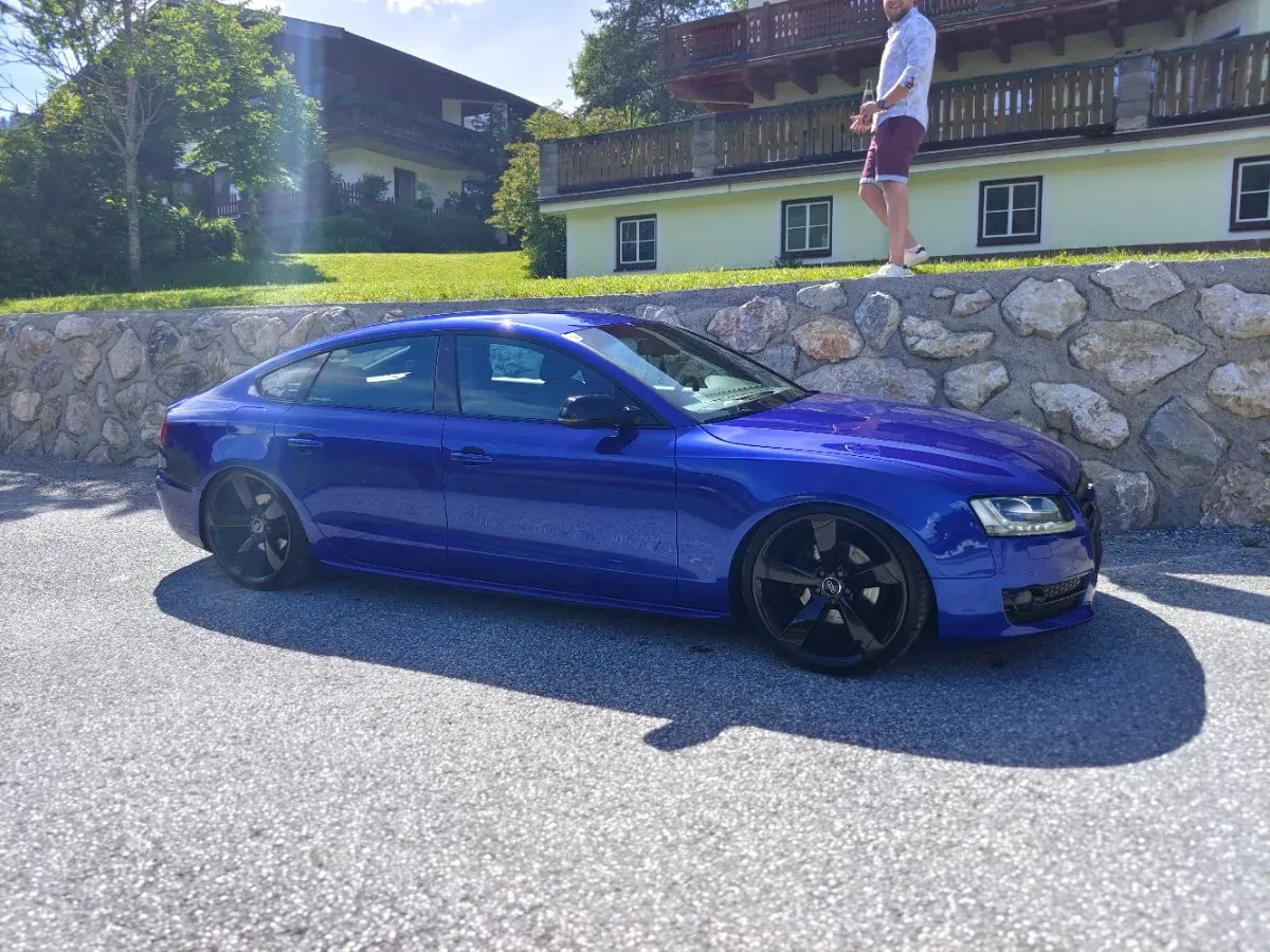 Audi A5 2011 photo 3
