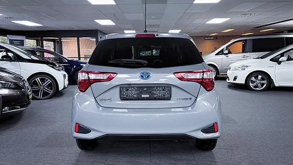 Toyota Yaris 2018 photo 5