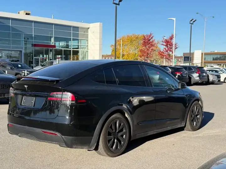 Tesla Model X 2023 photo 5