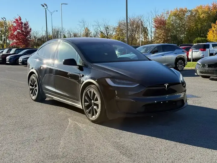 Tesla Model X 2023 photo 3