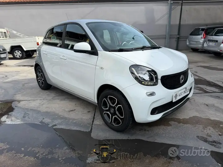 Smart Forfour 2018 photo 3