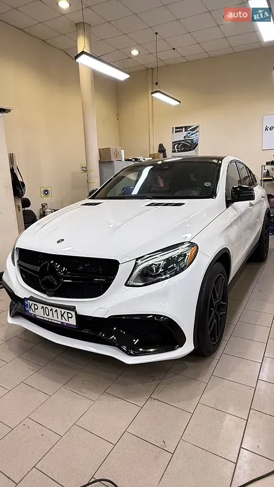 Mercedes-Benz Gle-Class 2019 photo 2