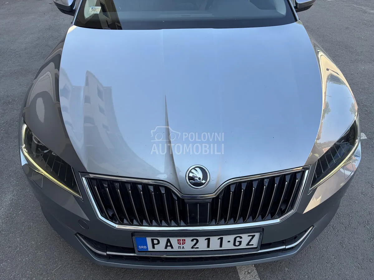 Skoda Superb 2016 photo 2