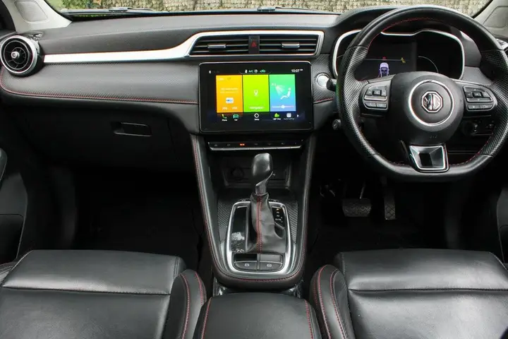 MG Zs 2024 photo 2