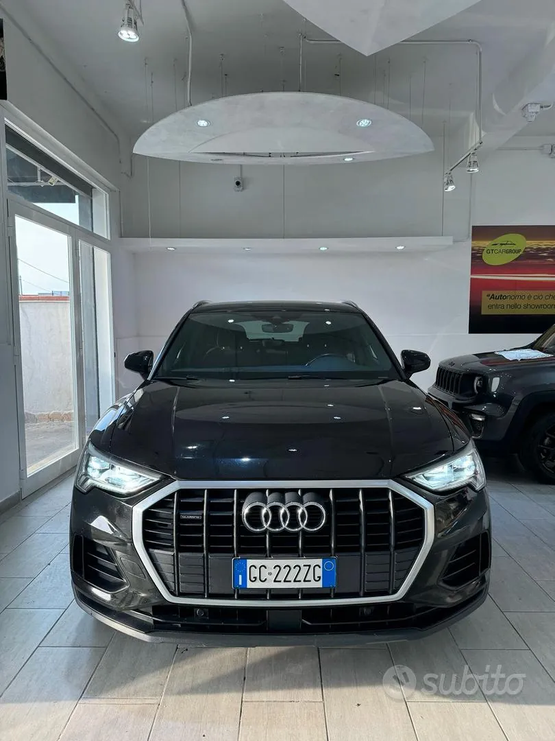 Audi Q3 2021 photo 2
