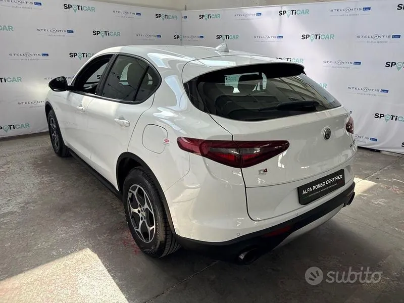 Alfa Romeo Stelvio 2022 photo 3