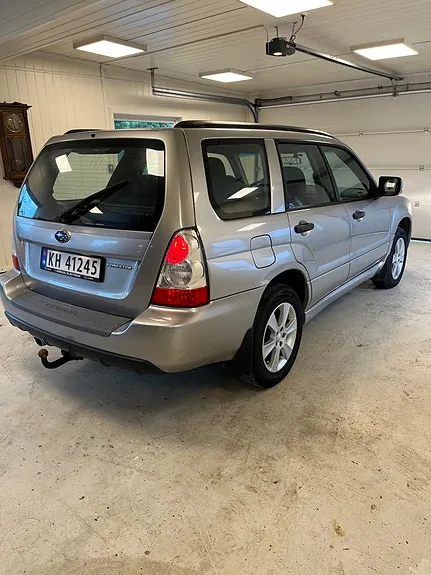 Subaru Forester 2006 photo 4
