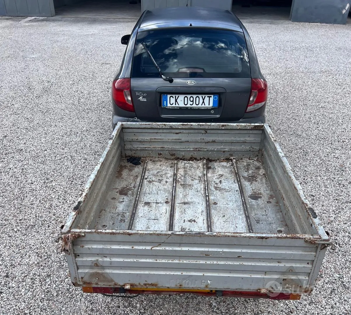 Kia Rio 2004 photo 5