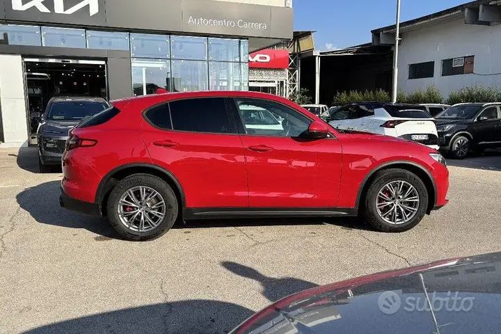 Alfa Romeo Stelvio 2022 photo 4