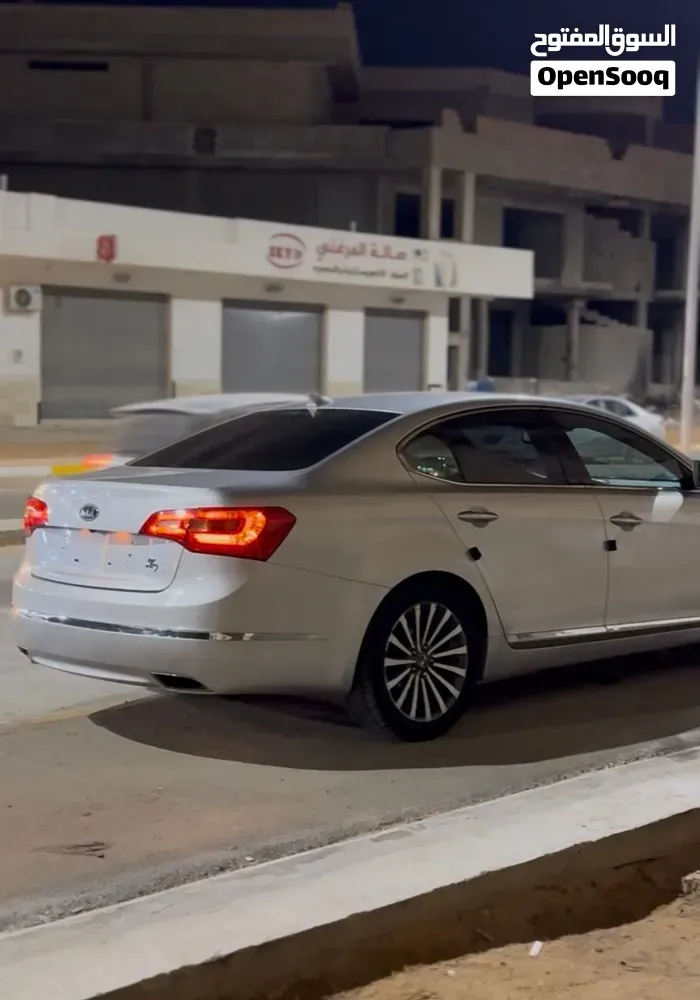 Kia Cadenza 2011 photo 3