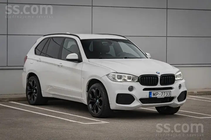BMW X5 2015 photo 3