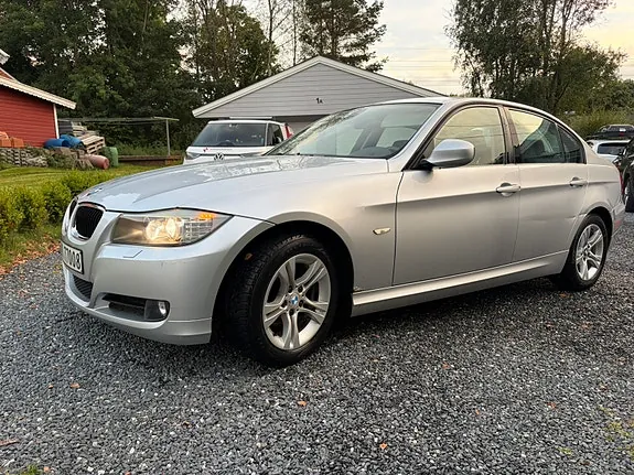 BMW 316I 2008 photo 2
