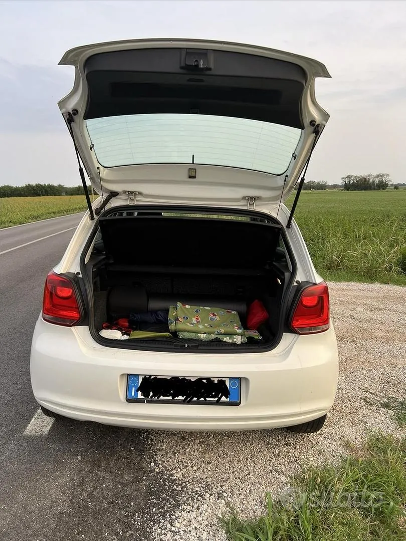 Volkswagen Polo 2014 photo 4