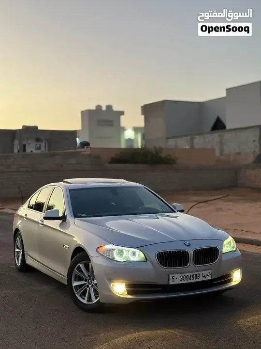 BMW 5 Series 2013 photo 2