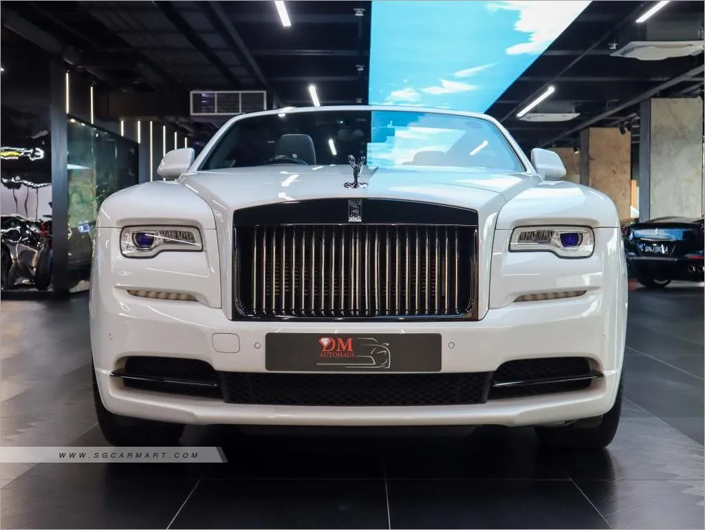 Rolls-Royce Dawn