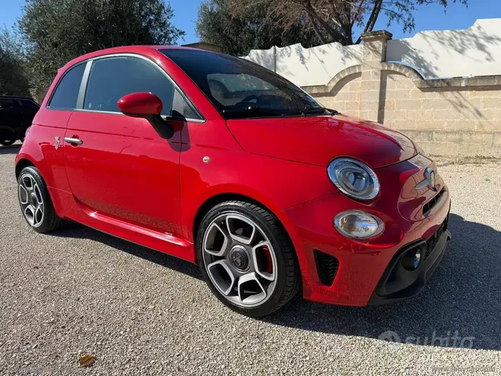 Abarth 595 2016 photo 2