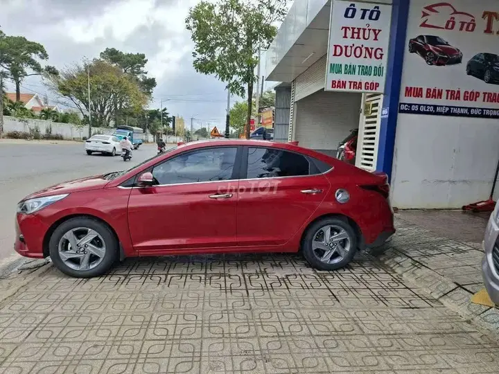 Hyundai Accent 2023 photo 3