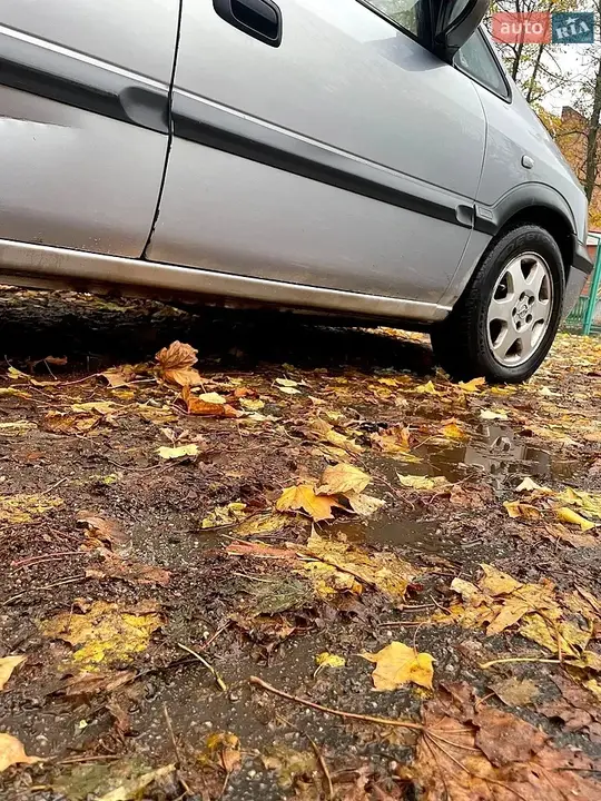 Opel Zafira 2000 photo 3