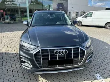Audi Q5 2022 photo 2