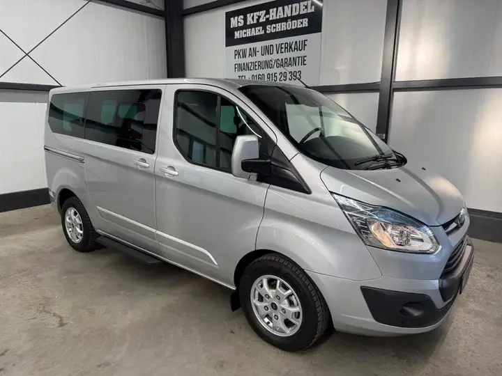 Ford Tourneo Custom