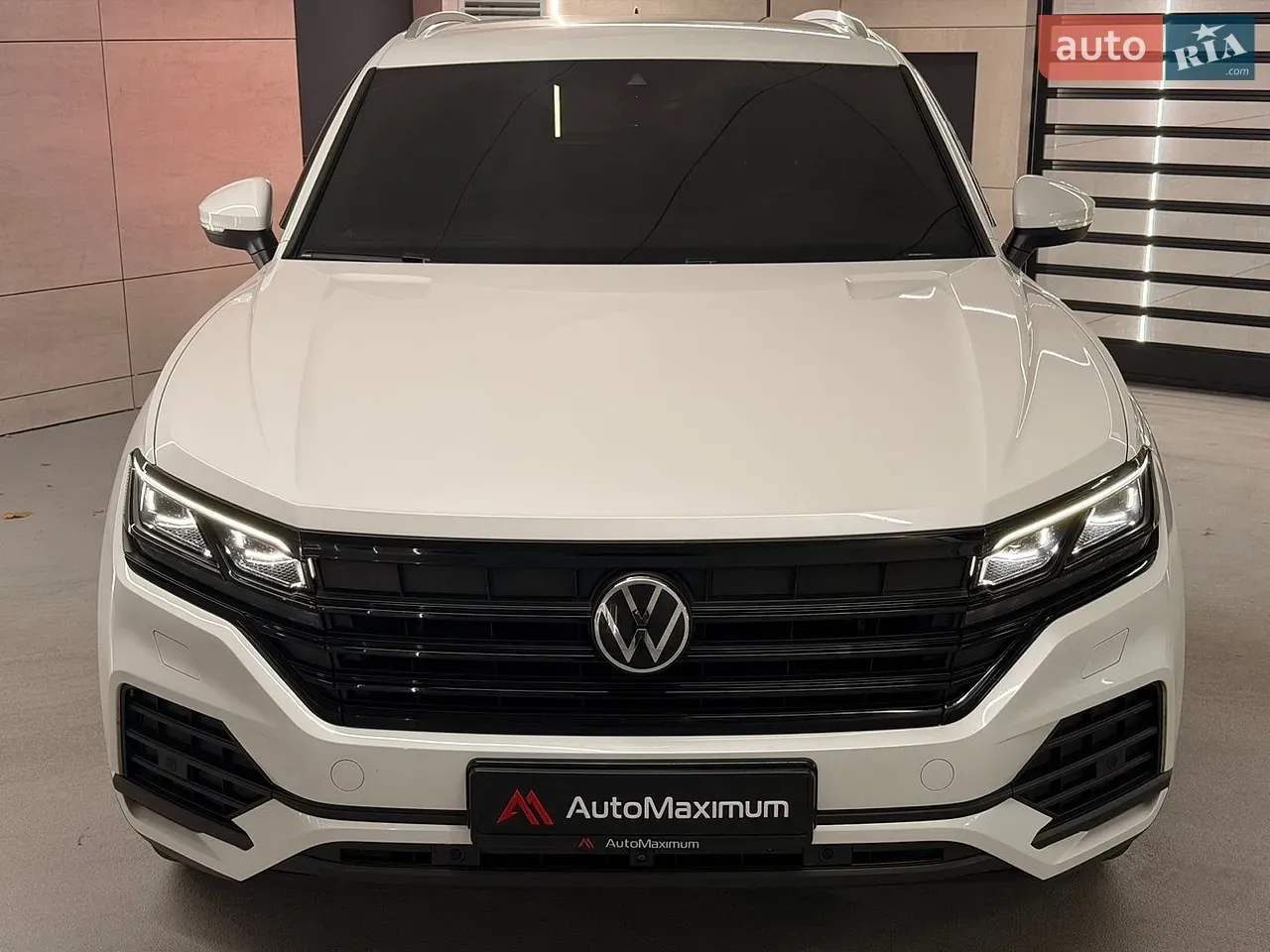 Volkswagen Touareg 2021 photo 2