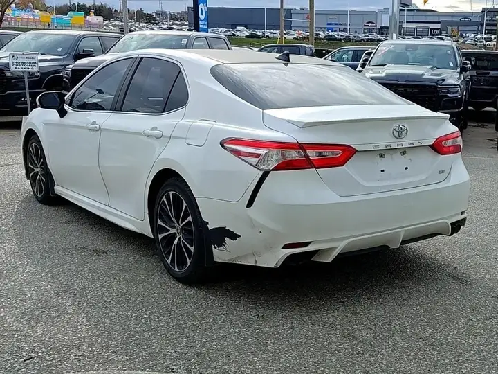 Toyota Camry 2020 photo 5