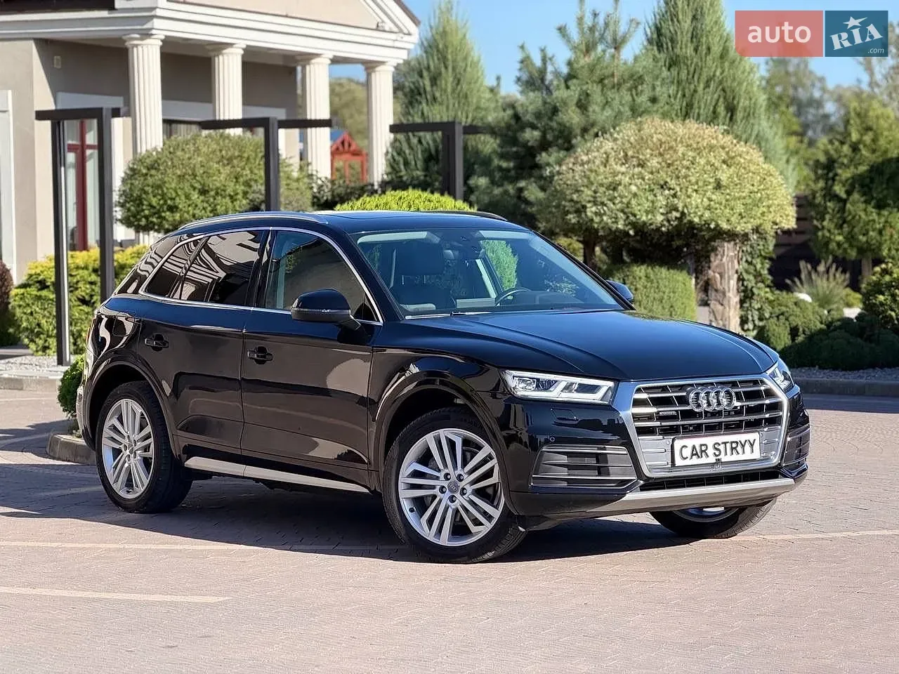 Audi Q5 2018 photo 2