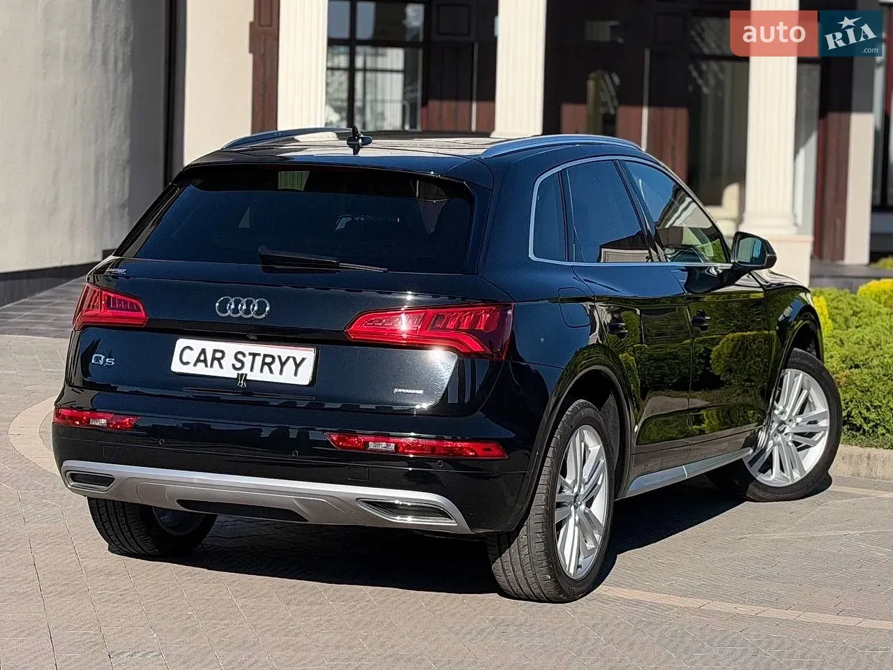 Audi Q5 2018 photo 3
