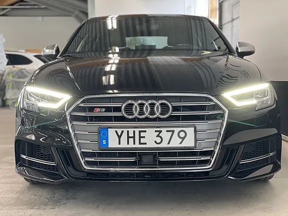 Audi S3 2017 photo 2