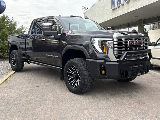 GMC Sierra 3500Hd 2024 photo 2