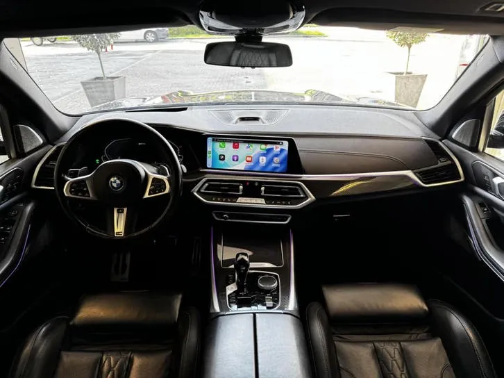 BMW X5 2023 photo 2