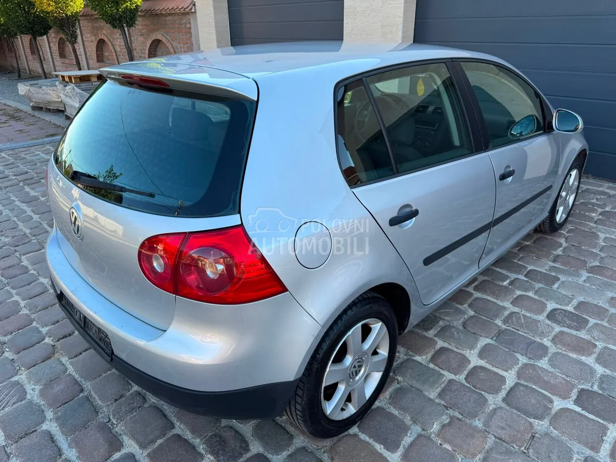 Volkswagen Golf 5 2004 photo 4
