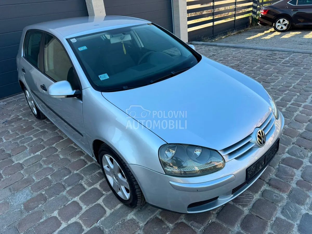 Volkswagen Golf 5 2004 photo 2