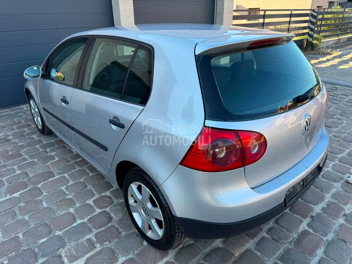 Volkswagen Golf 5 2004 photo 3