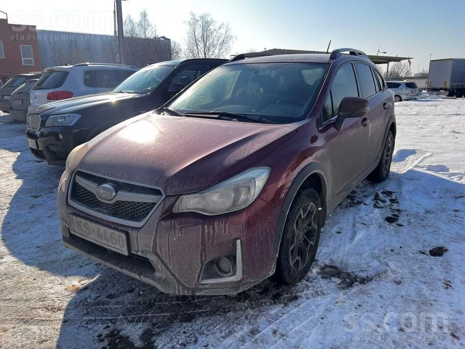 Subaru Xv 2017 photo 2