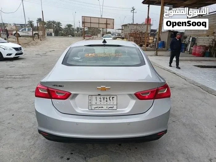 Chevrolet Malibu 2021 photo 2