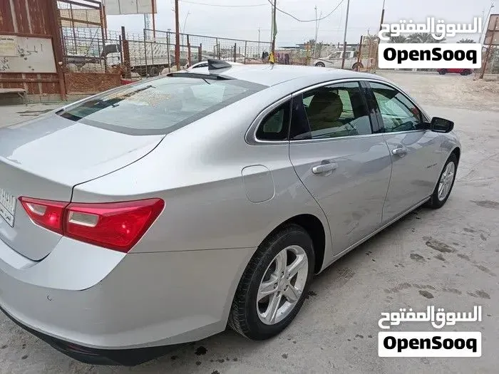 Chevrolet Malibu 2021 photo 3