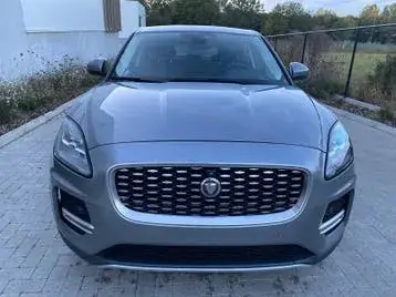 Jaguar E-Pace 2021 photo 2