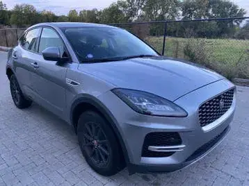 Jaguar E-Pace 2021 photo 3