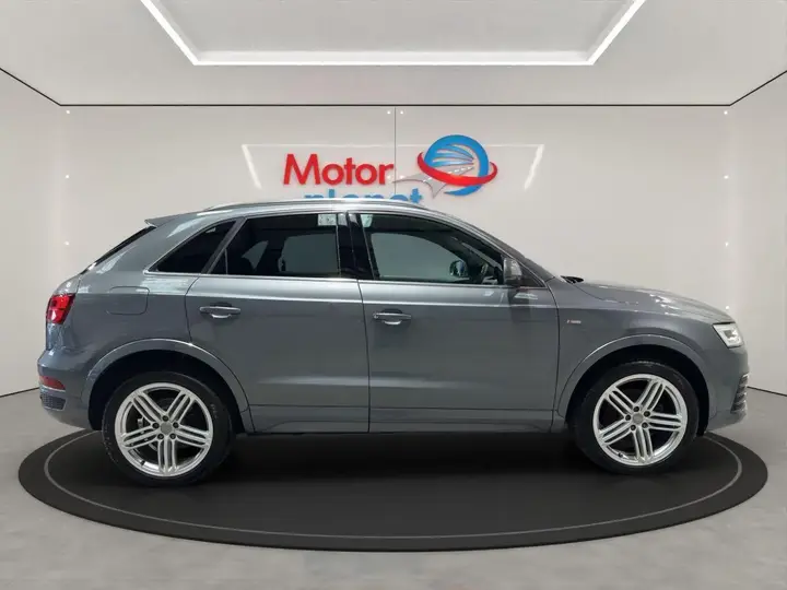 Audi Q3 2016 photo 5
