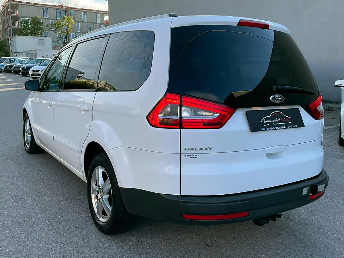 Ford Galaxy Business 2012 photo 2